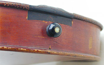 1/32 Child's Violin, bottom