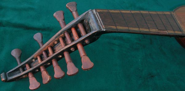 Lute by Johann Christian Hoffmann, neck front